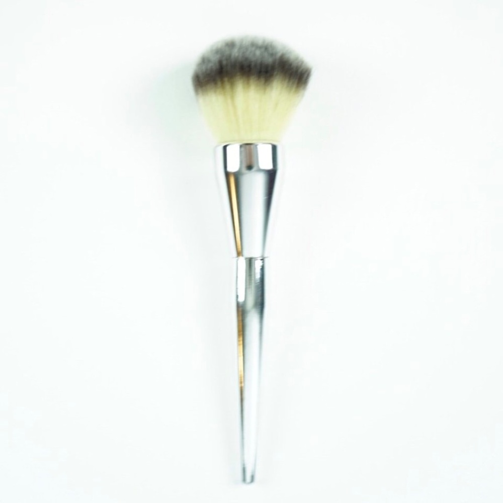 New Chrome Large Powder Makeup Brush for Women